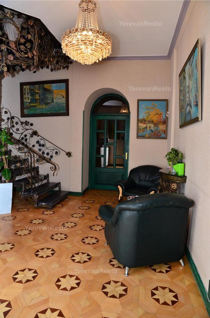 Votre Maison Ereván Exterior foto
