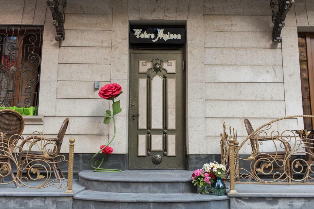 Votre Maison Ereván Exterior foto